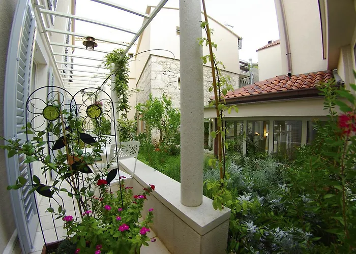 Croatia 4* Baška Voda